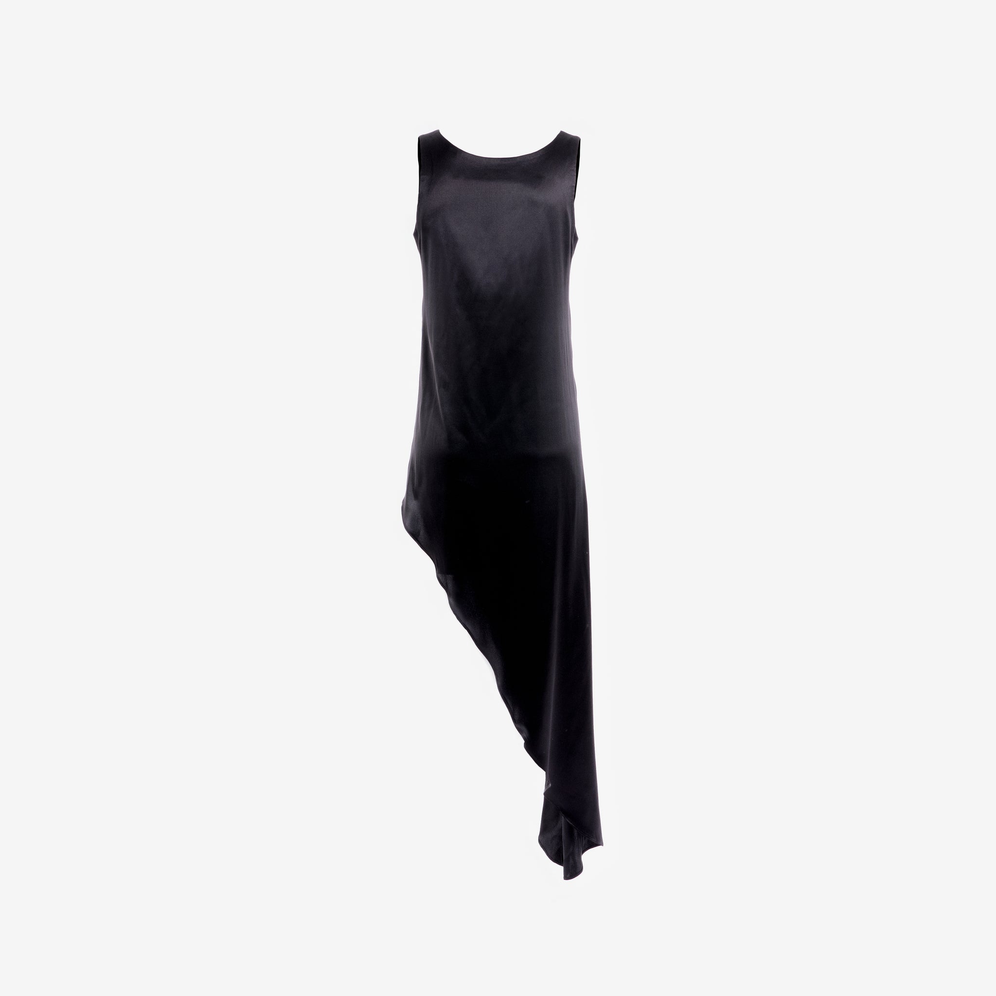 DIAGONAL-CUT DRESS – AYUSHIN